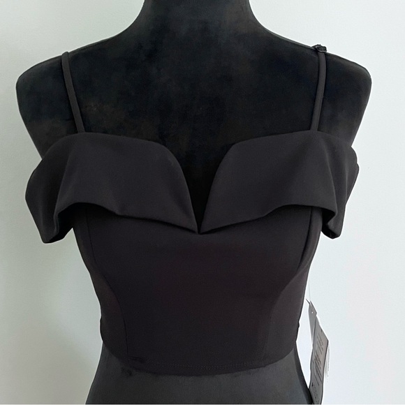 NWT B Darlin: Black Off-Shoulder Zip Back Crop Top - Picture 4 of 7